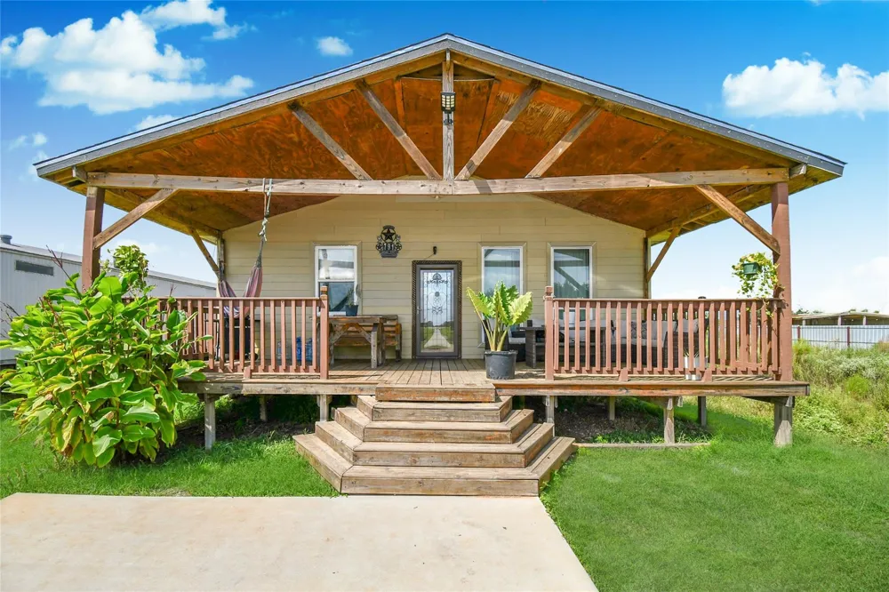 791 Road 5707 Cleveland, TX 77327