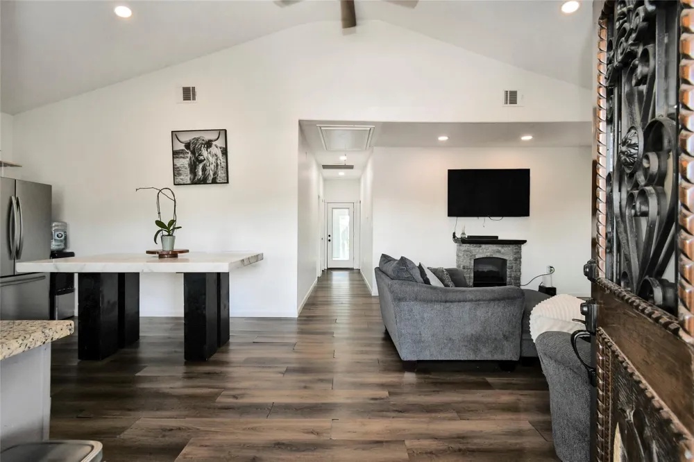 791 Road 5707 Cleveland, TX 77327