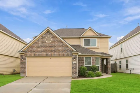 7402 Fox Cove Trail
