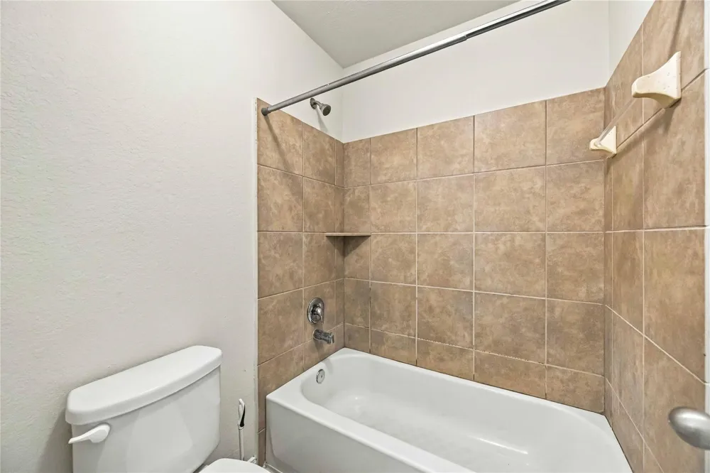 7402 Fox Cove Trail Humble, TX 77338