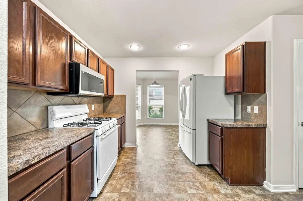 7402 Fox Cove Trail Humble, TX 77338