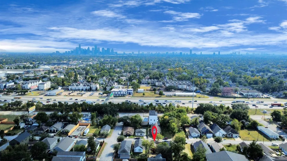 919 E 32nd Street Houston, TX 77022