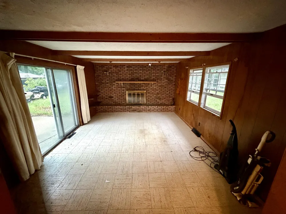 131 Dunton Avenue Holland, MI 49424