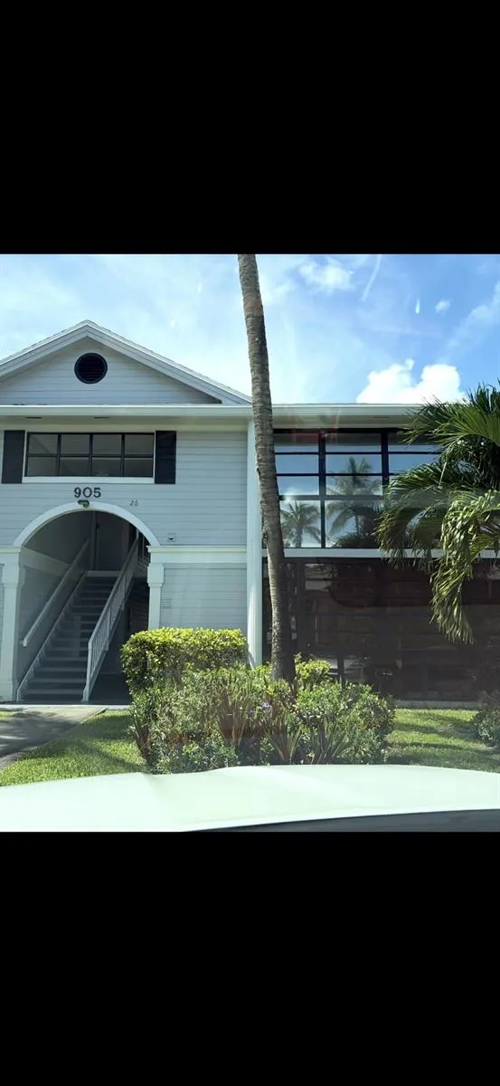 905 NE 199TH STREET #204 Miami, FL 33179