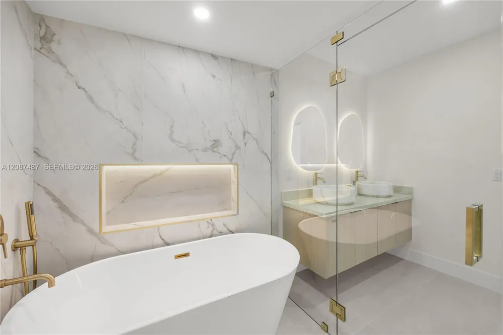 1980 SW 32nd Ave Miami, FL 33145