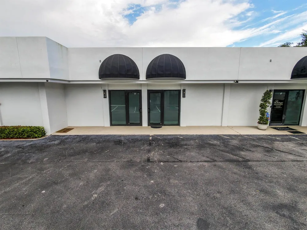 517 Northlake Boulevard #2 North Palm Beach, FL 33408