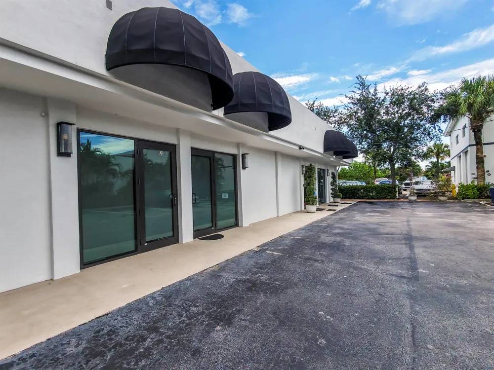 517 Northlake Boulevard #2 North Palm Beach, FL 33408