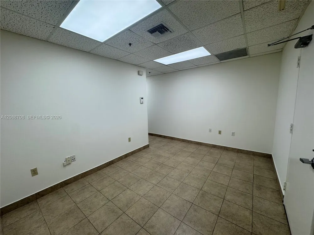 2300 NW 94th Ave #204 Doral, FL 33172