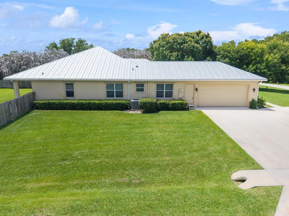 1106 SW THOREAU COURT Palm City, FL 34990