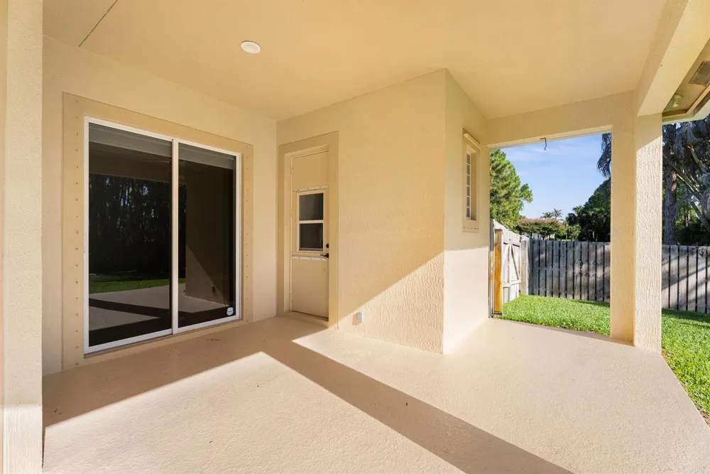1106 SW THOREAU COURT Palm City, FL 34990