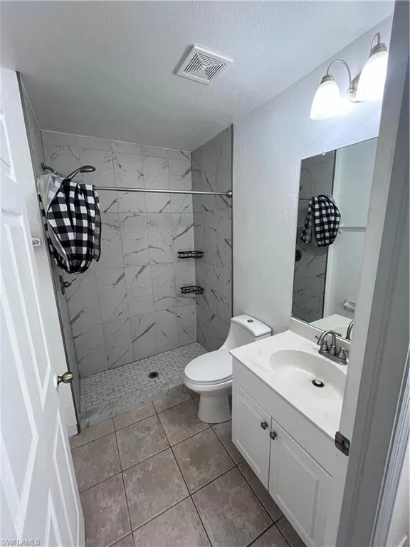 1066 Barnett Street E Lehigh Acres, FL 33974