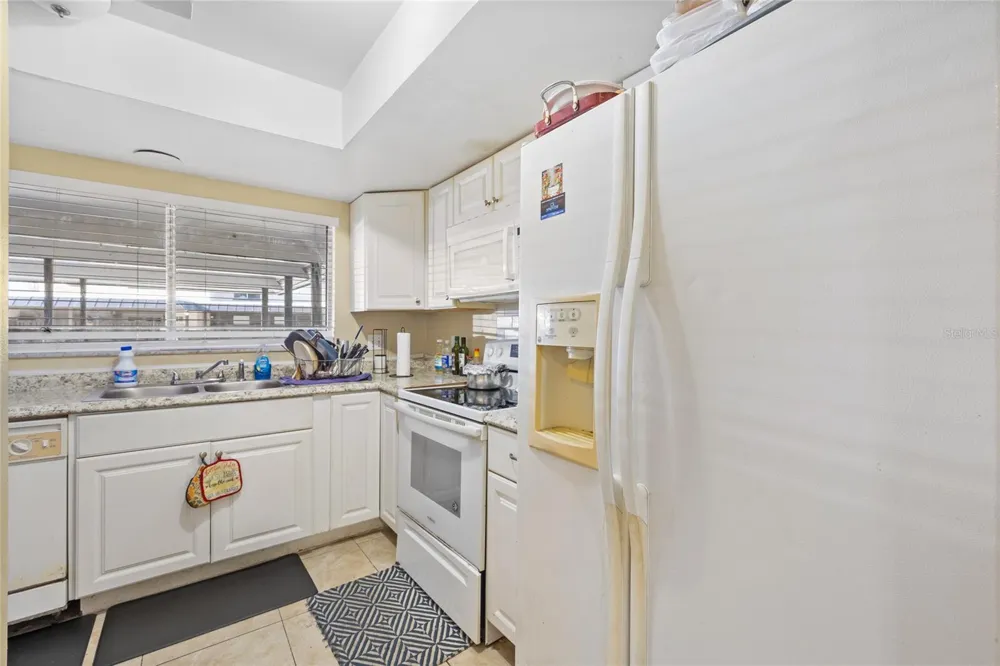 5431 BROOKSWOOD WAY #805 Orlando, FL 32808