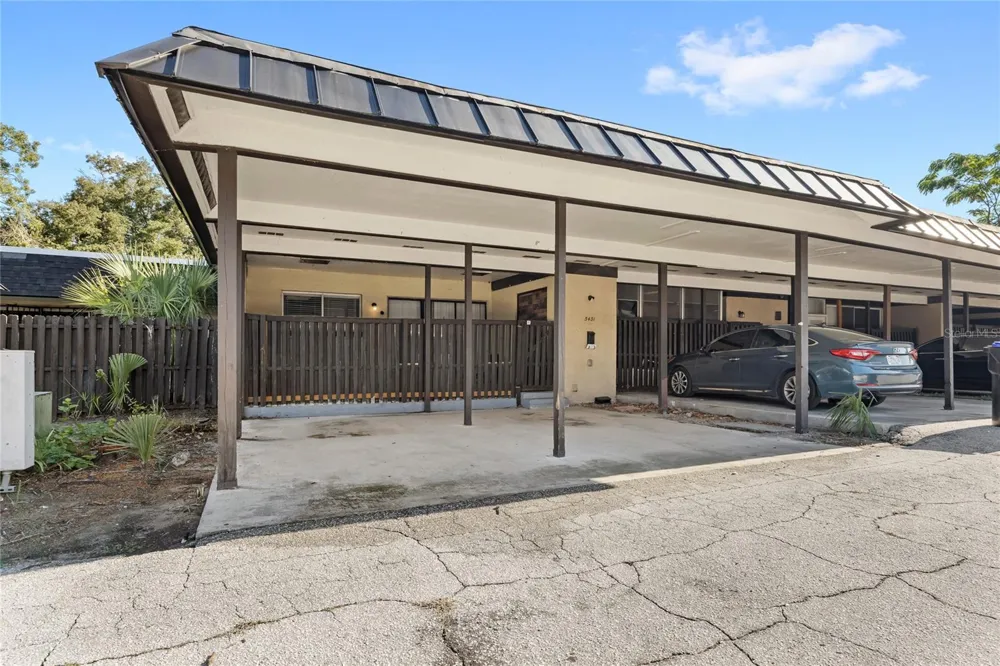 5431 BROOKSWOOD WAY #805 Orlando, FL 32808