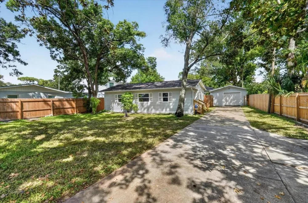 5025 72ND STREET St Petersburg, FL 33709