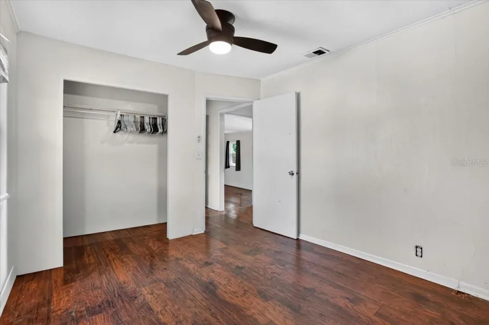 5025 72ND STREET St Petersburg, FL 33709