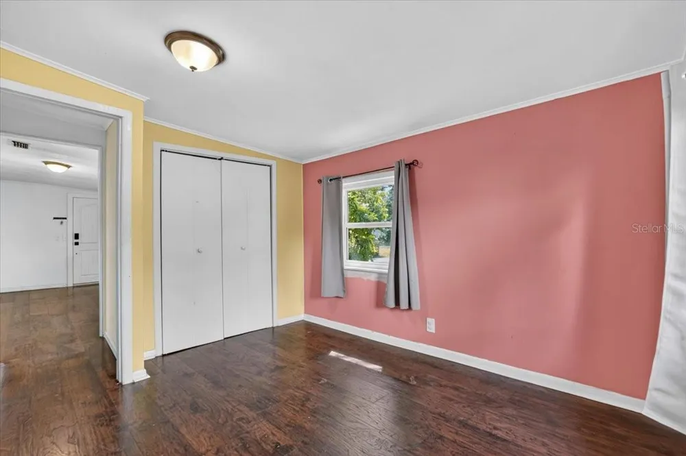 5025 72ND STREET St Petersburg, FL 33709
