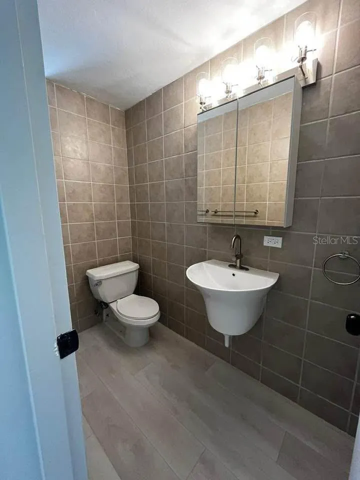 73 CALLE KRUG San Juan, PR 00911