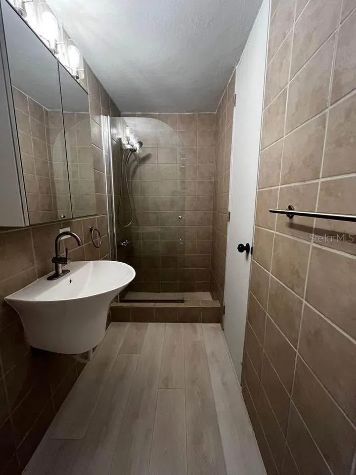 73 CALLE KRUG San Juan, PR 00911