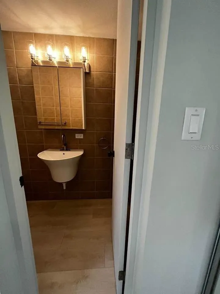 73 CALLE KRUG San Juan, PR 00911