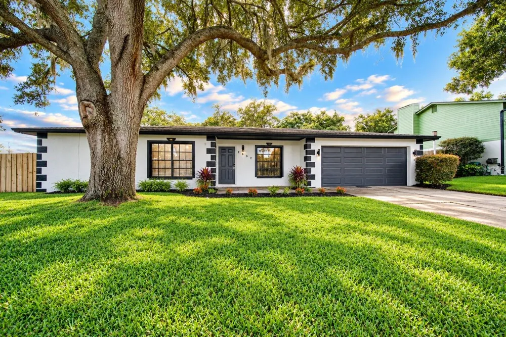 7802 RIVER RIDGE DRIVE Temple Terrace, FL 33637