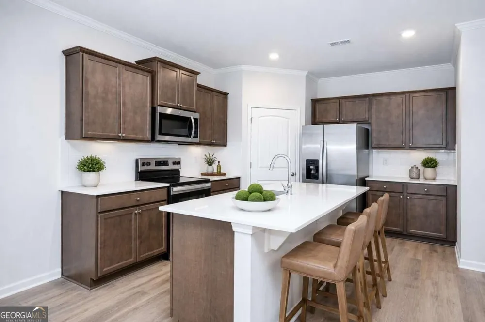 24 Berryville DR Dawsonville, GA 30534
