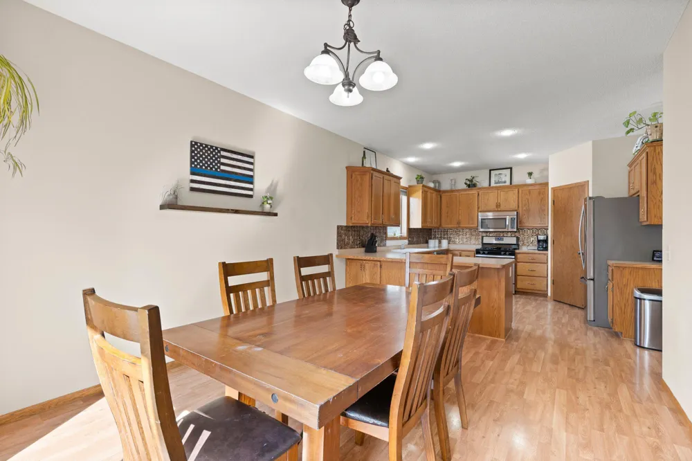 9508 204th Street W Lakeville, MN 55044