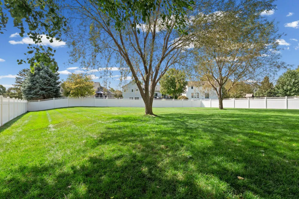 9508 204th Street W Lakeville, MN 55044