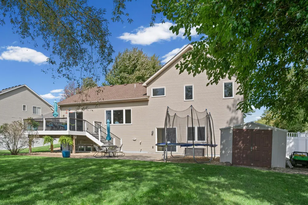 9508 204th Street W Lakeville, MN 55044