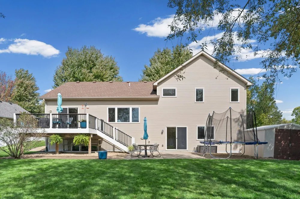 9508 204th Street W Lakeville, MN 55044