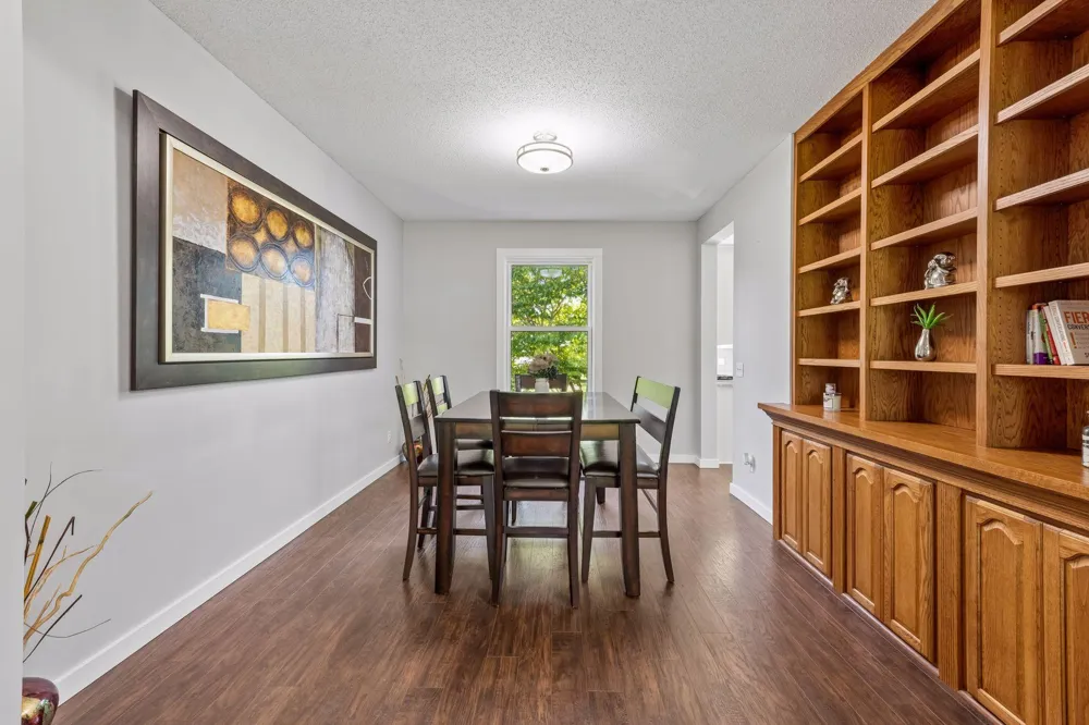 14052 Auburn Avenue Rosemount, MN 55068