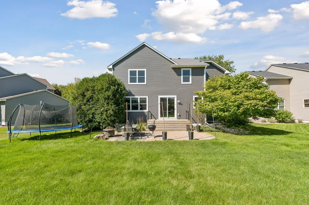 14052 Auburn Avenue Rosemount, MN 55068