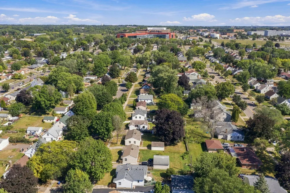 2116 Fremont Avenue E Saint Paul, MN 55119