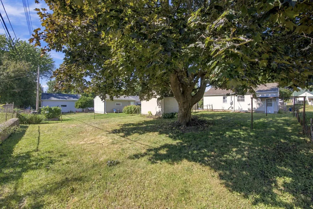 2116 Fremont Avenue E Saint Paul, MN 55119