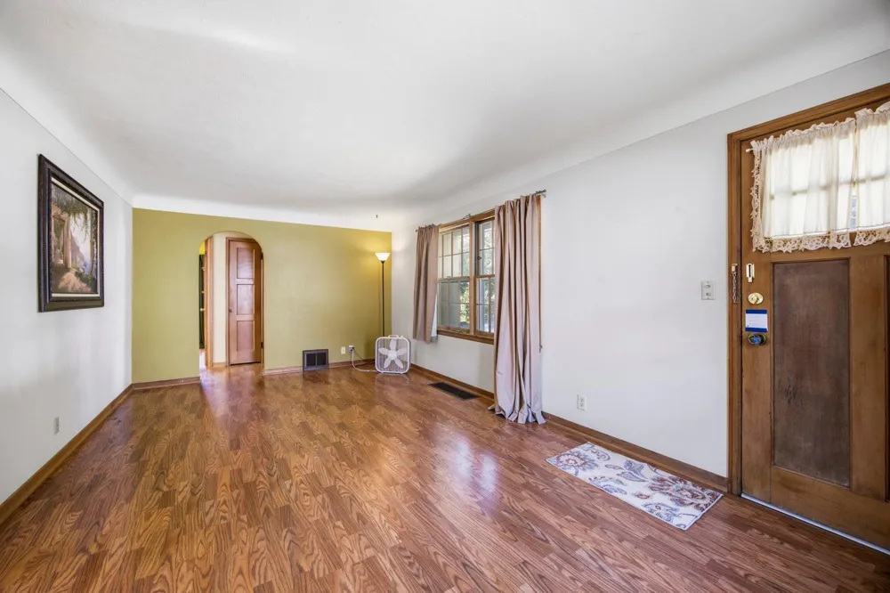2116 Fremont Avenue E Saint Paul, MN 55119