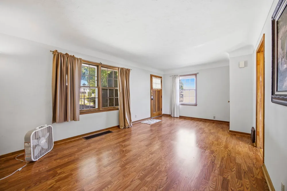 2116 Fremont Avenue E Saint Paul, MN 55119