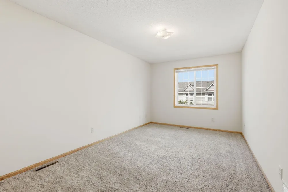 1587 County Road D E Maplewood, MN 55109