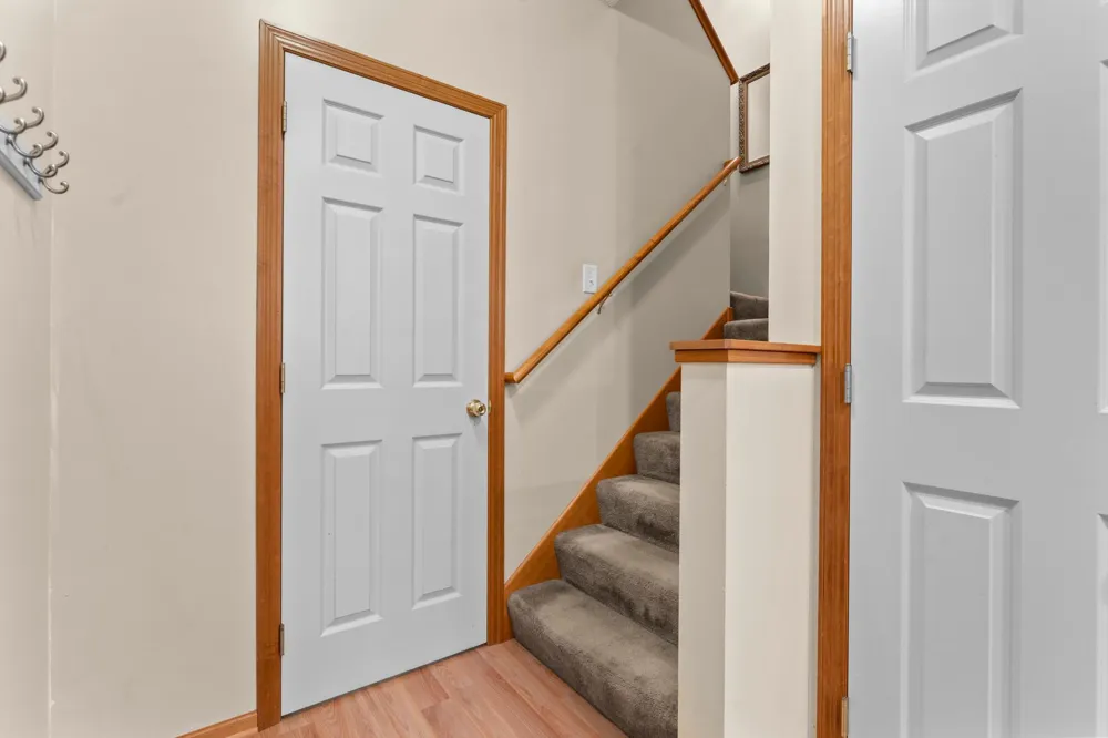 13457 Europa Court #9 Hugo, MN 55038