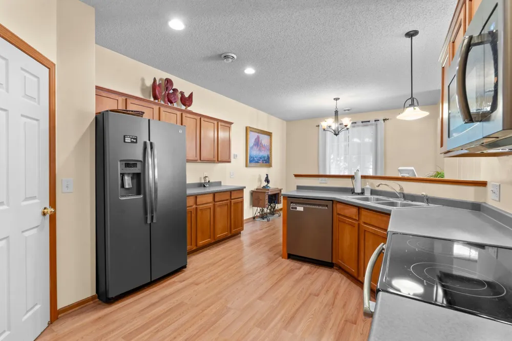 13457 Europa Court #9 Hugo, MN 55038