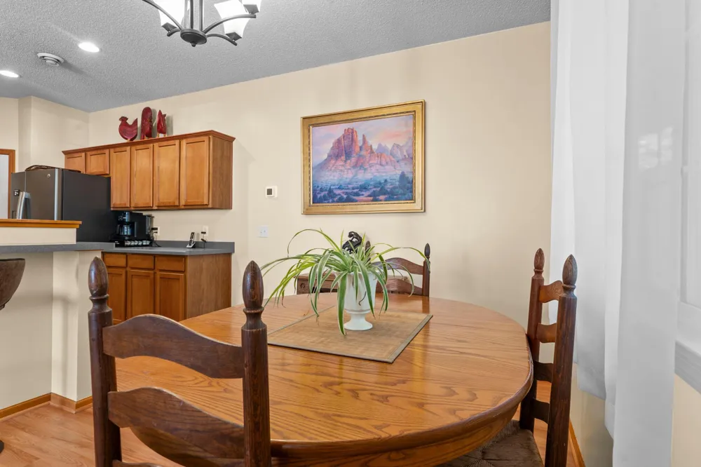 13457 Europa Court #9 Hugo, MN 55038