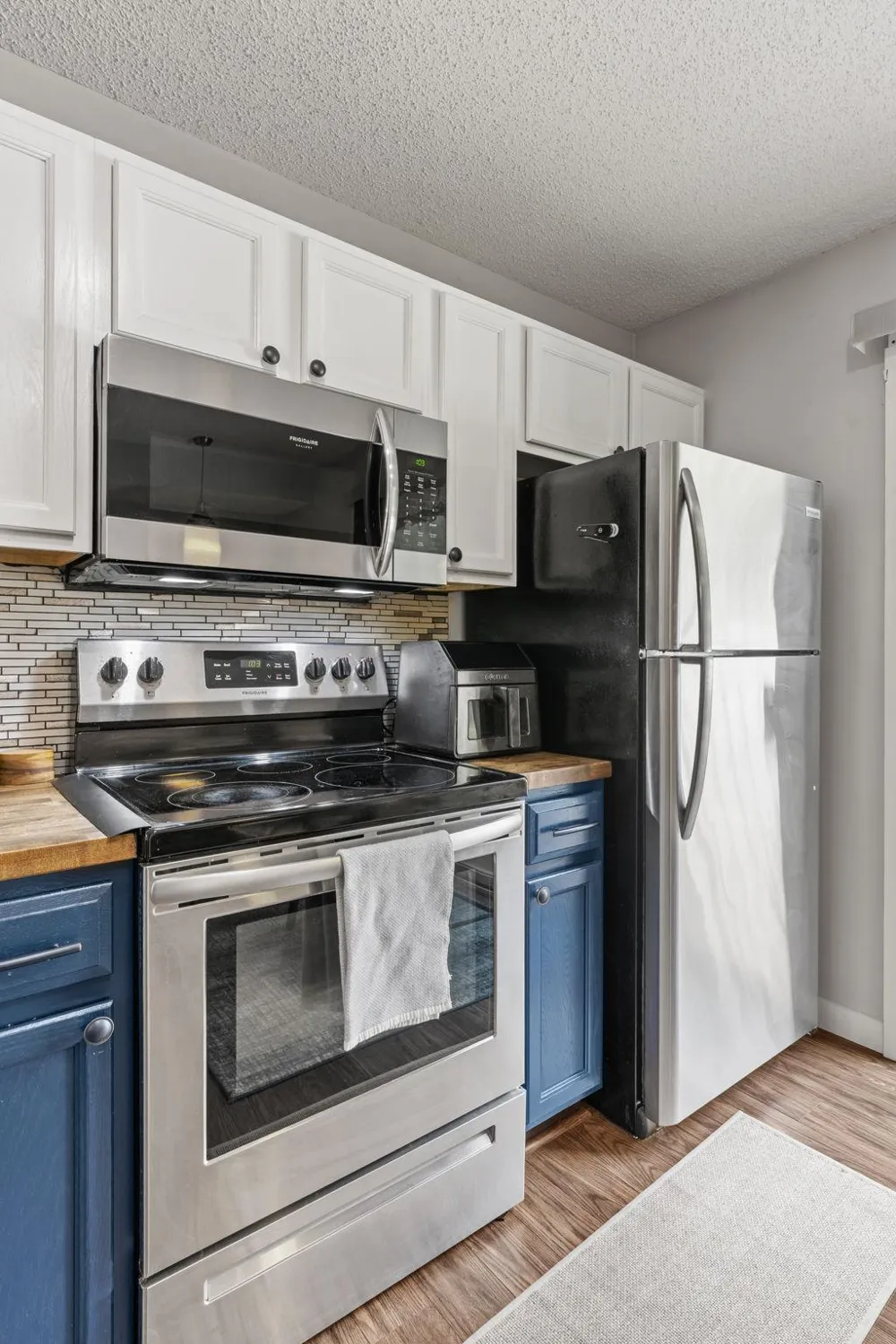 2836 Coach Court Chanhassen, MN 55317