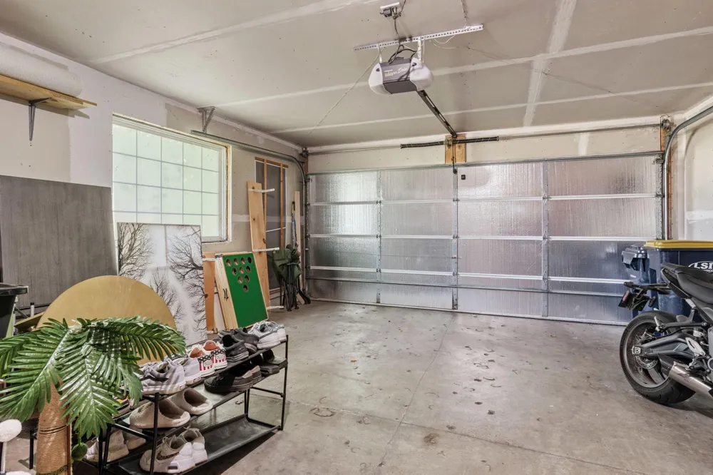 2836 Coach Court Chanhassen, MN 55317