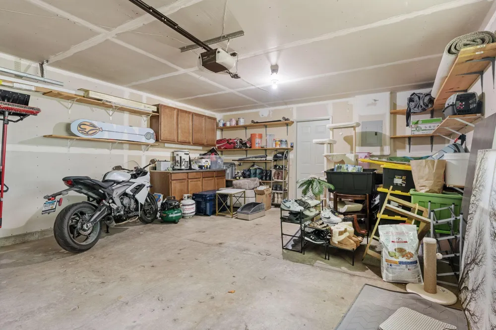 2836 Coach Court Chanhassen, MN 55317