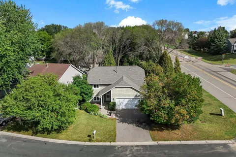 1235 Spring Hill Road