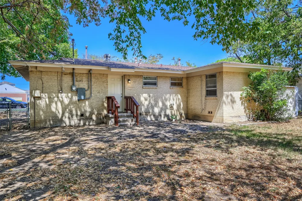 1007 Westway Street Denton, TX 76201