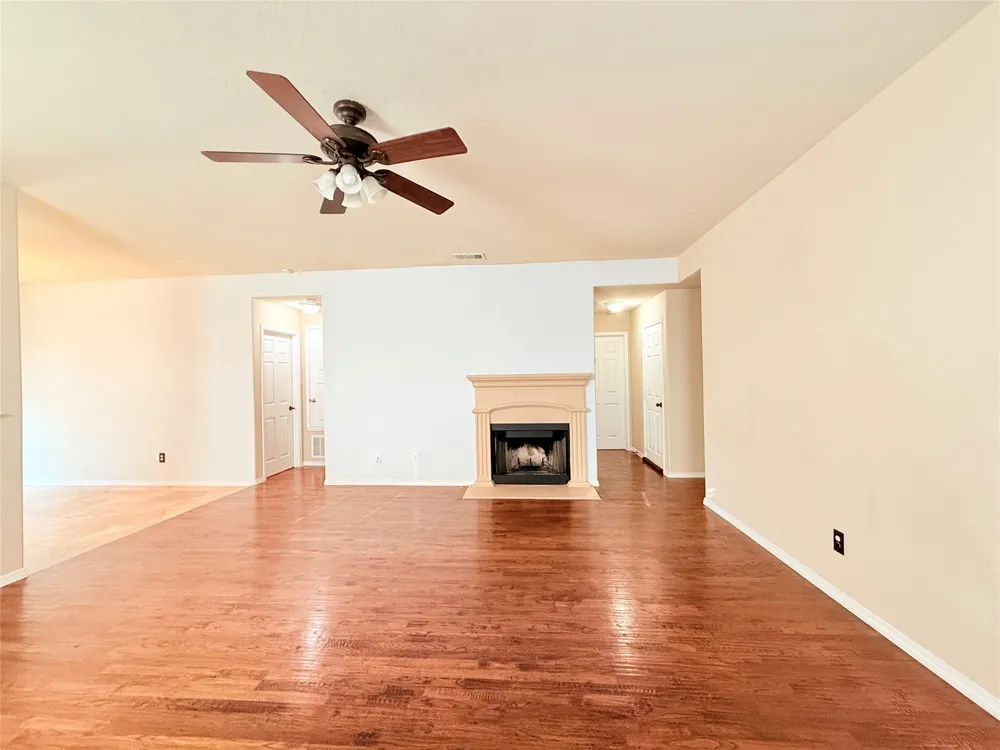 1604 Quail Springs Circle Fort Worth, TX 76177