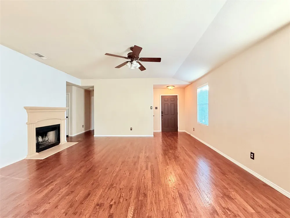 1604 Quail Springs Circle Fort Worth, TX 76177