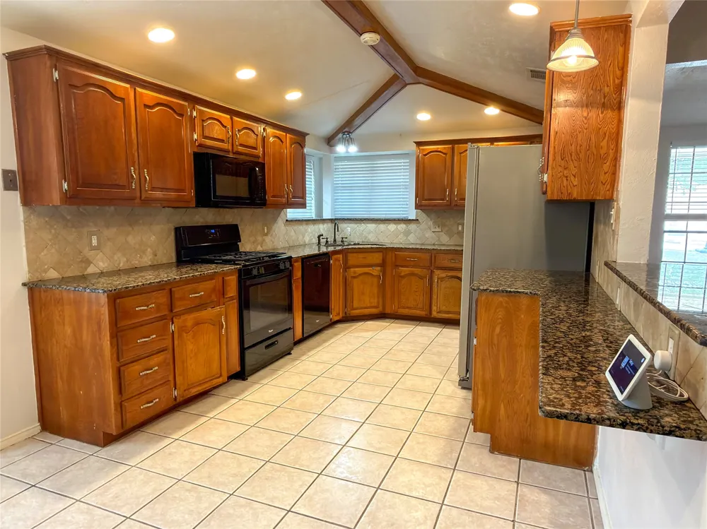 520 Sumac Place DeSoto, TX 75115