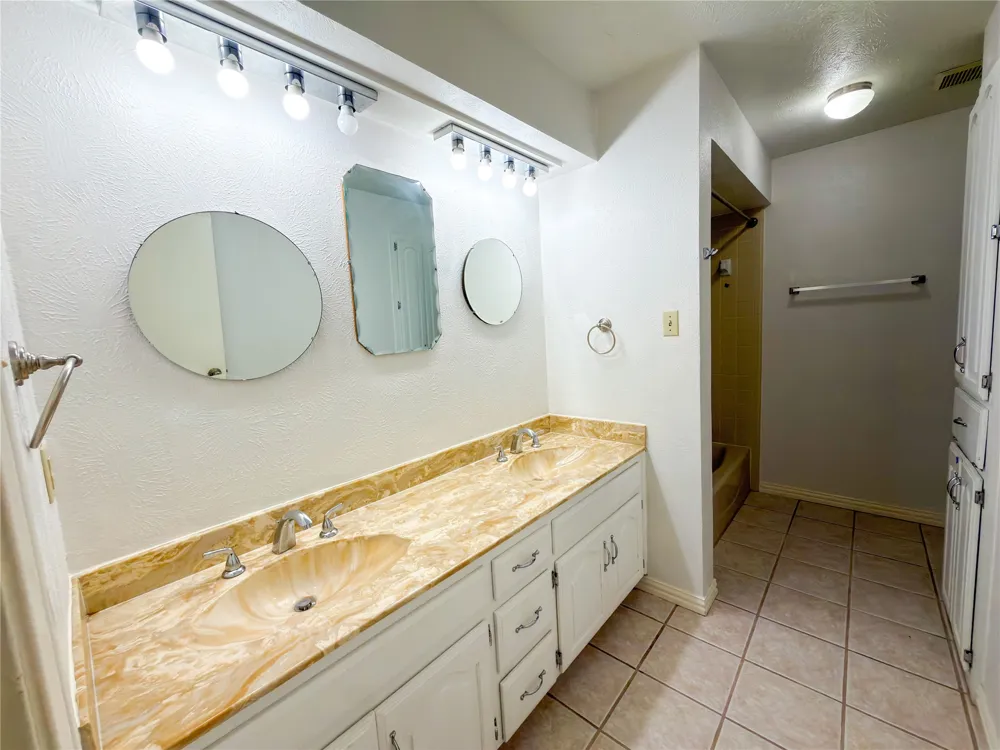 520 Sumac Place DeSoto, TX 75115