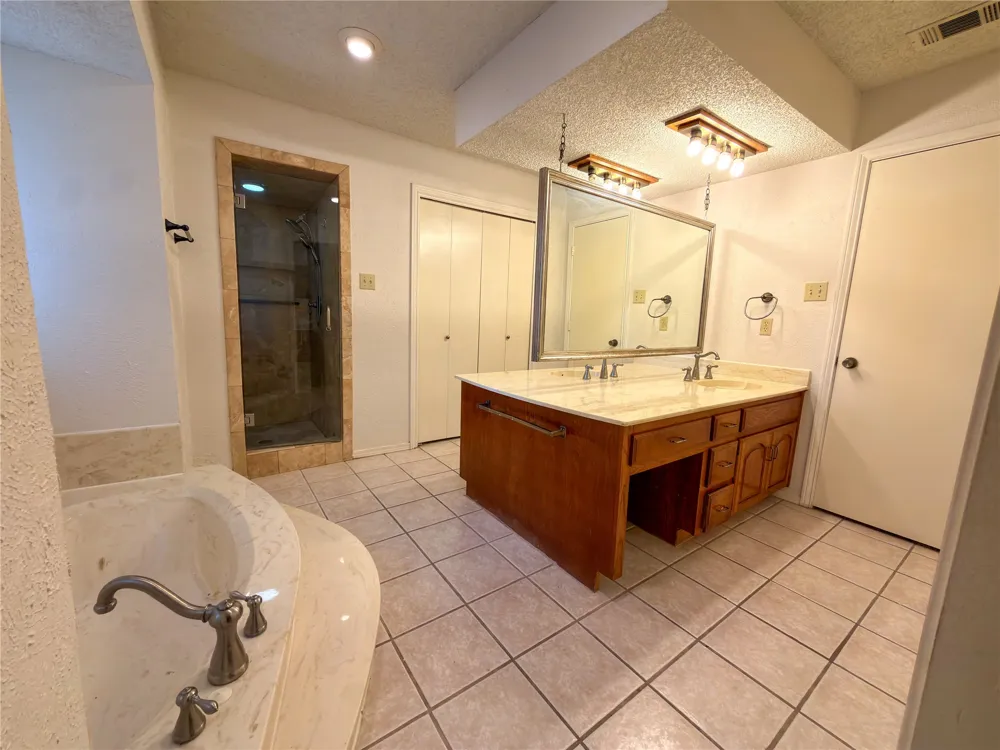 520 Sumac Place DeSoto, TX 75115