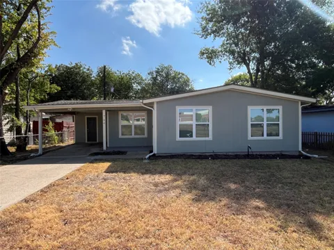 704 Wilkinson Drive